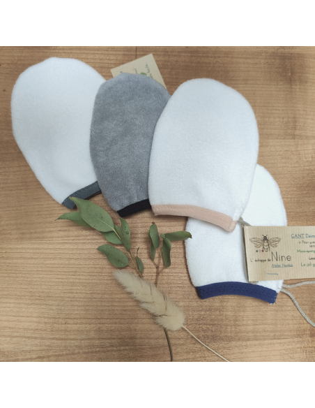 Coloris des gants démaquillants-nettoyants en éponge d'eucalyptus (Tencel®) de l'échoppe de Nine